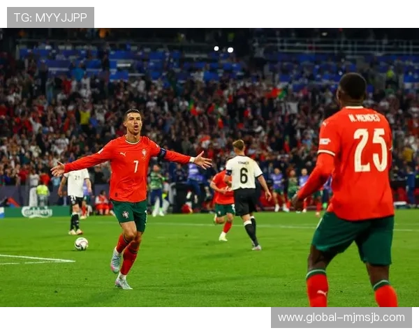 从第一届到最新一届的世界杯历届冠军一览表，历史与荣耀的完整记录