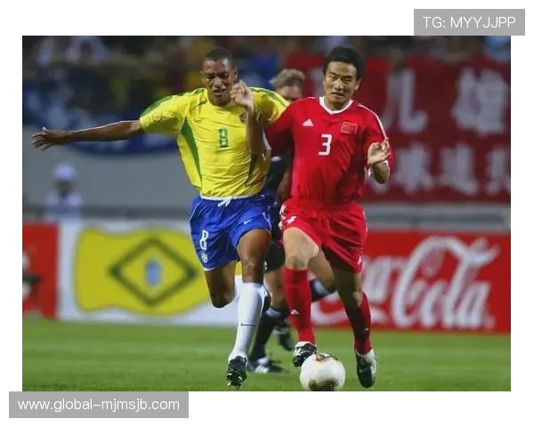 中国队在2002年世界杯中的关键比赛战术布局与战术调整分析